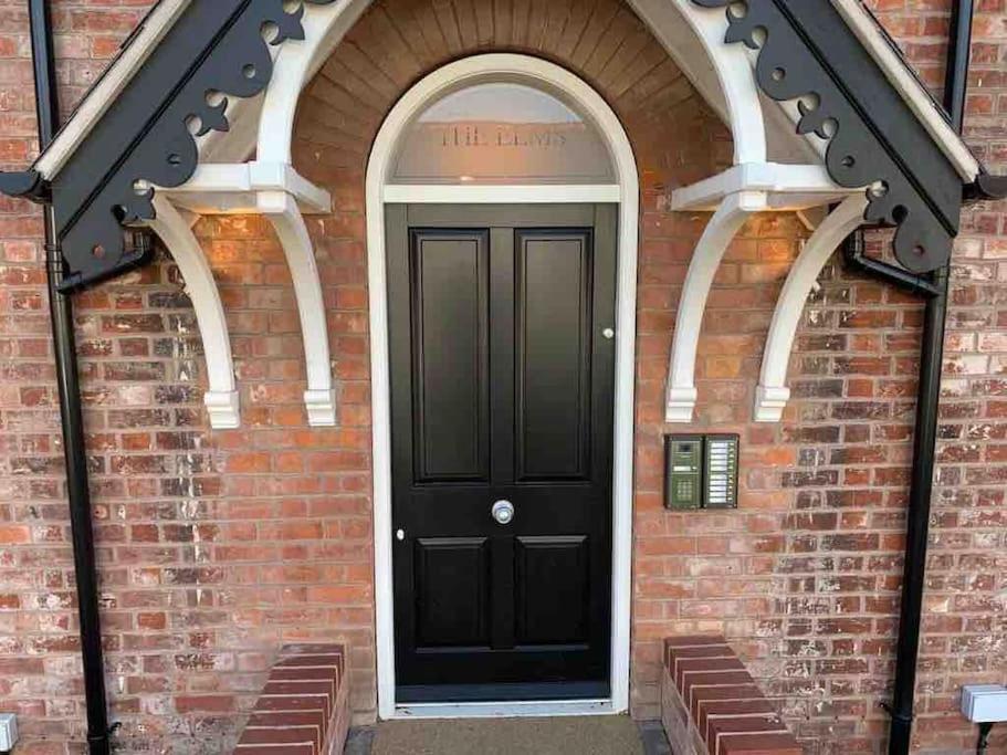Boutique Luxury Apartment, High St, Henley-In-Arden Extérieur photo