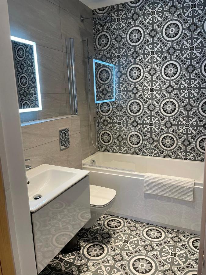 Boutique Luxury Apartment, High St, Henley-In-Arden Extérieur photo